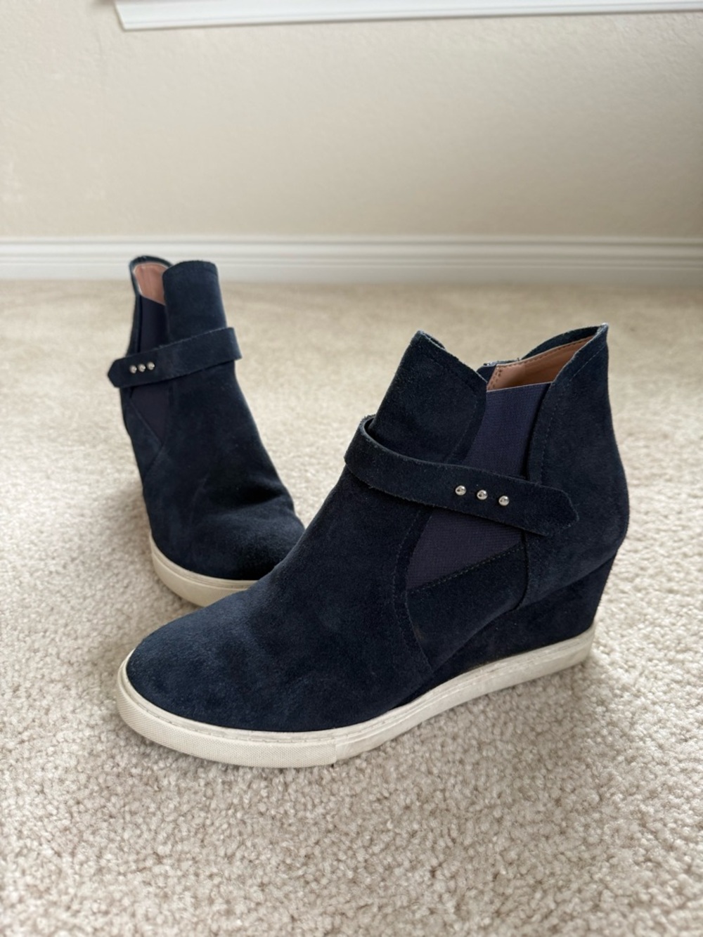 Women's Suede Wedge Ankle Boot in Navy